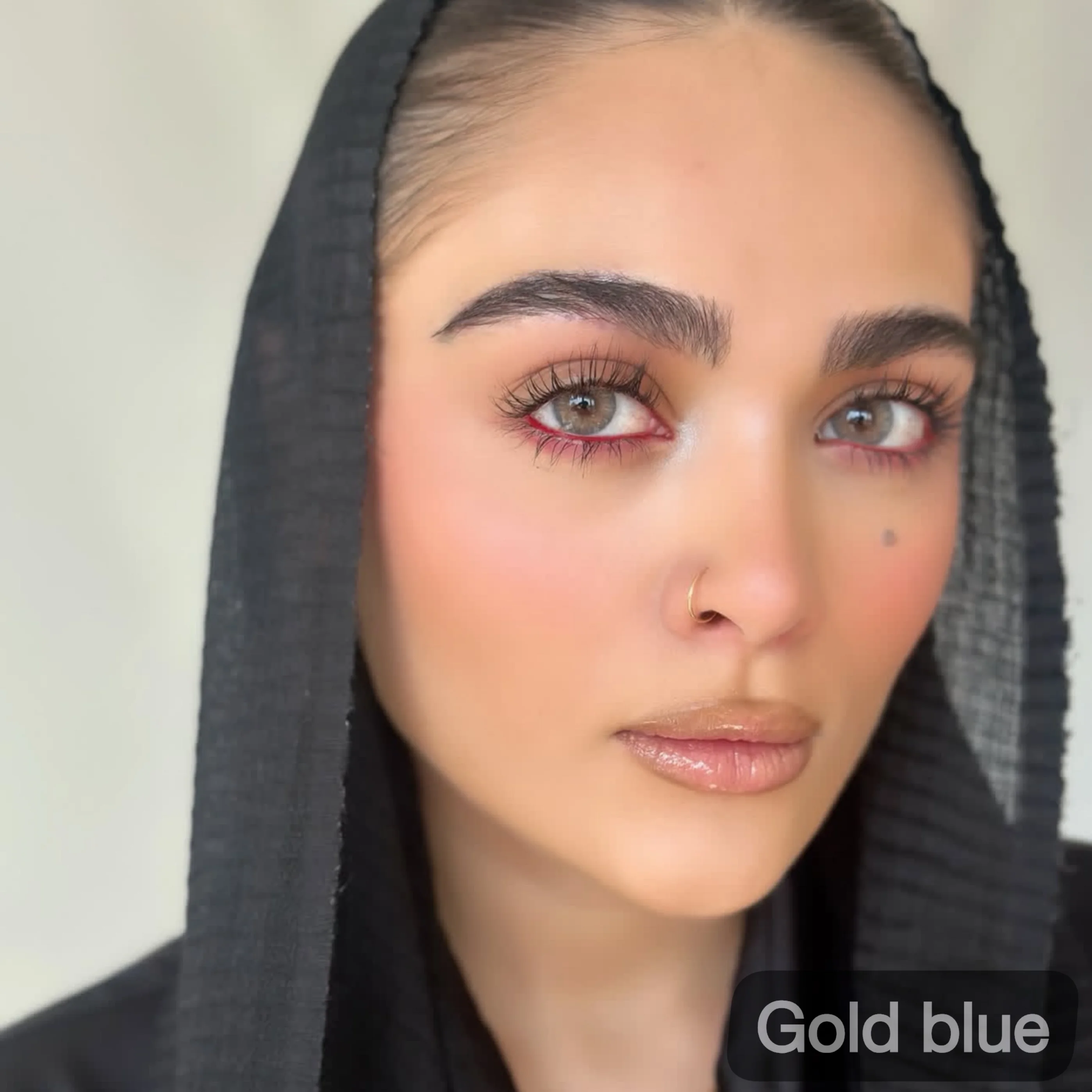 لنز رنگی سالانه آیسکالر (Icecolor Luxury)